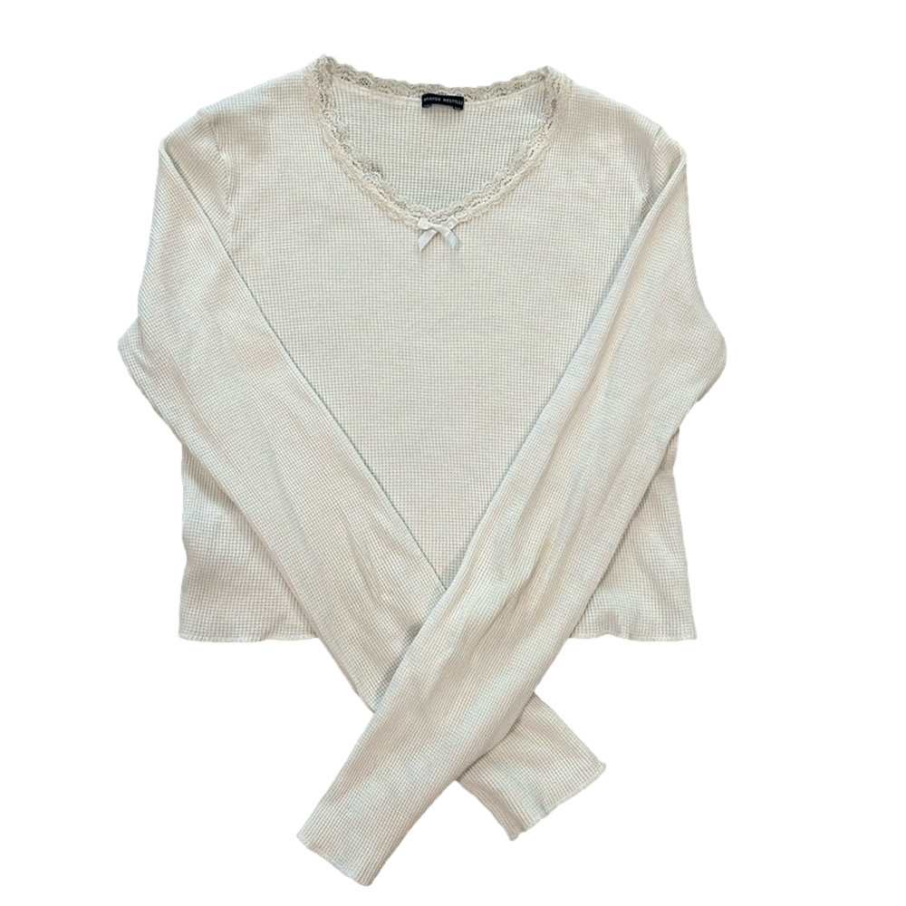 Brandy Melville White Long Sleeve Waffle Knit V-Neck Lace Trim Crop Top
